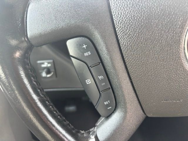 2023 Chevrolet Express Passenger 3500 1LS