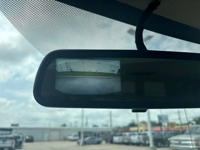 2023 Chevrolet Express Passenger 3500 1LS