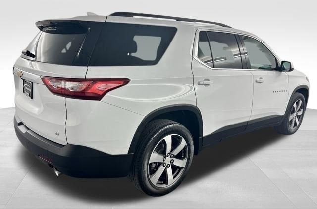 2021 Chevrolet Traverse LT Leather