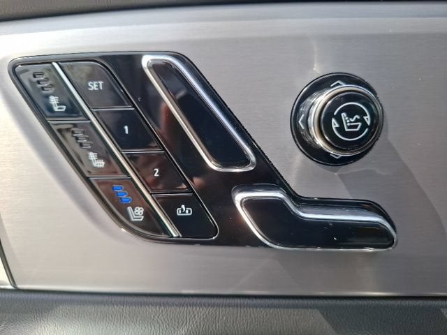 2027 Cadillac VISTIQ Luxury