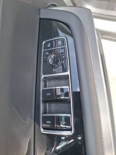 2027 Cadillac VISTIQ Luxury