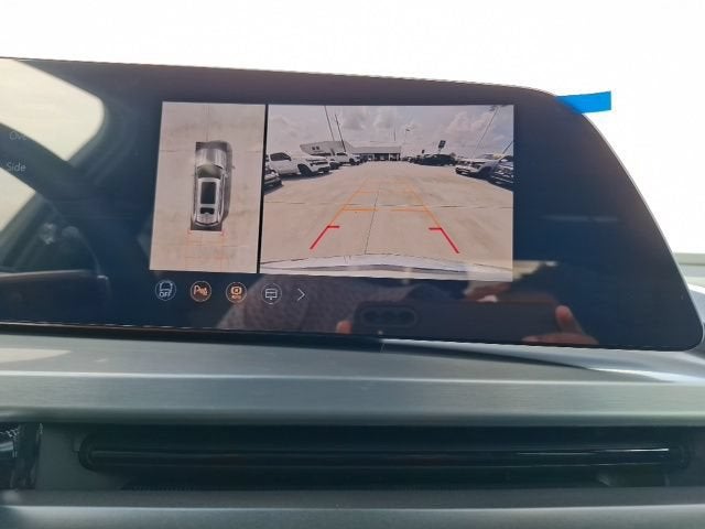 2027 Cadillac VISTIQ Luxury