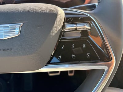 2026 Cadillac VISTIQ Sport