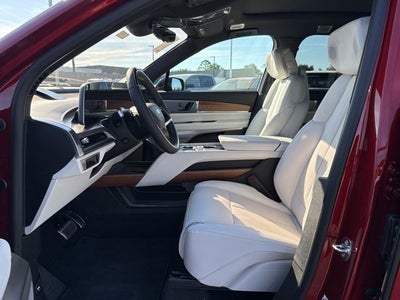 2026 Cadillac VISTIQ Sport