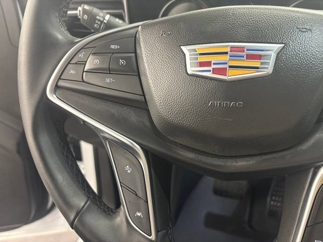 2025 Cadillac XT5 Luxury