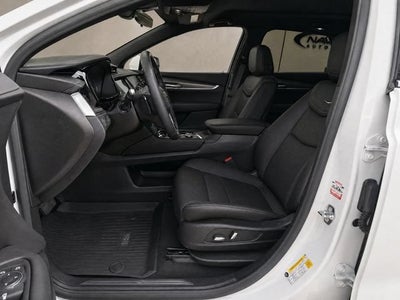 2026 Cadillac XT5 Luxury