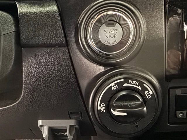 2021 Nissan TITAN Crew Cab PRO-4X 4x4