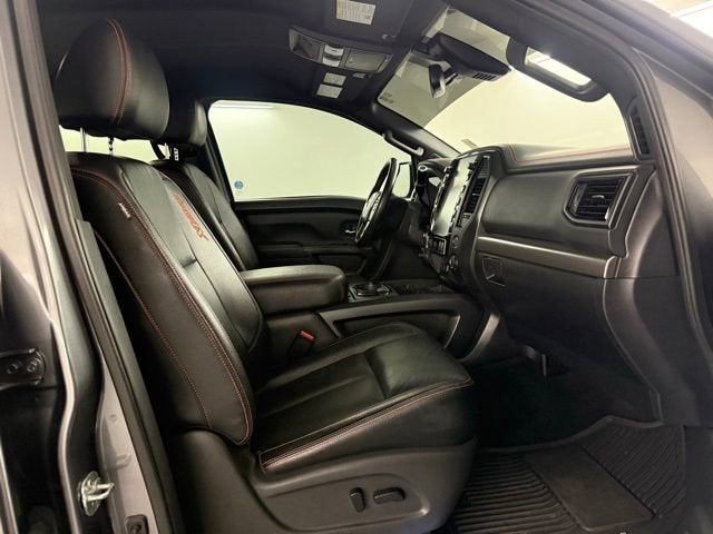 2021 Nissan TITAN Crew Cab PRO-4X 4x4
