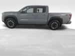 2022 Nissan Frontier Crew Cab PRO-X 4x2