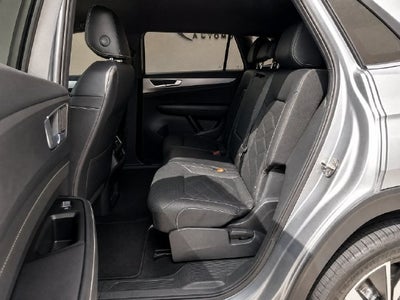 2026 Volkswagen Atlas Cross Sport SE with Technology