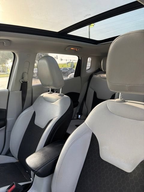 2020 Jeep Compass Sun and Wheel FWD