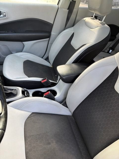 2020 Jeep Compass Sun and Wheel FWD