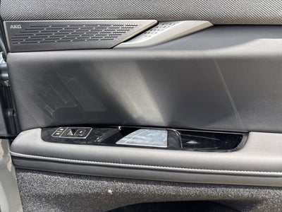 2025 Cadillac OPTIQ Luxury 1