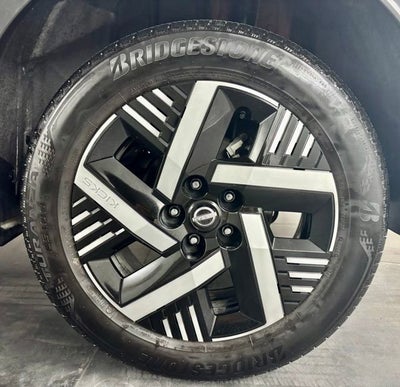 2025 Nissan Kicks SV FWD