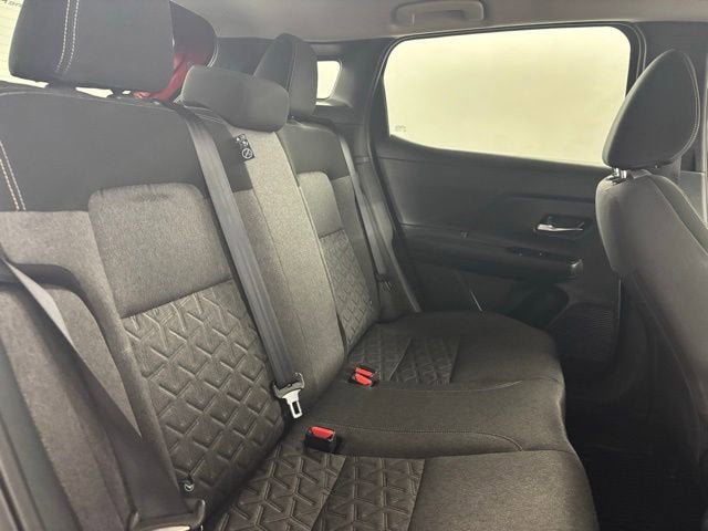 2025 Nissan Kicks SV FWD