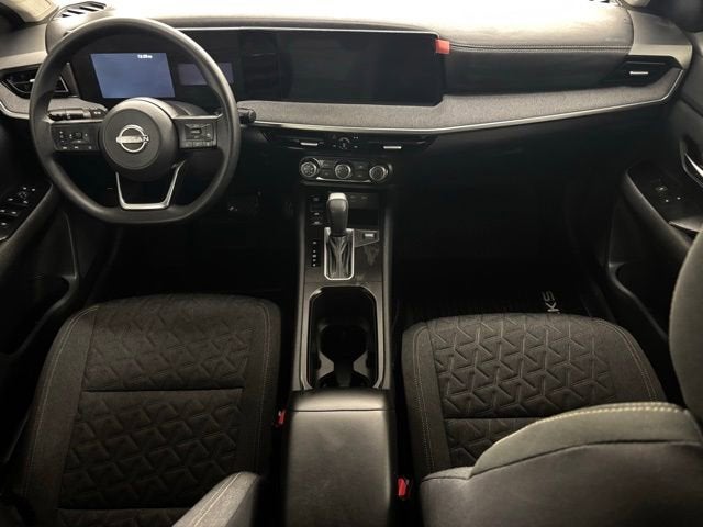 2025 Nissan Kicks SV FWD