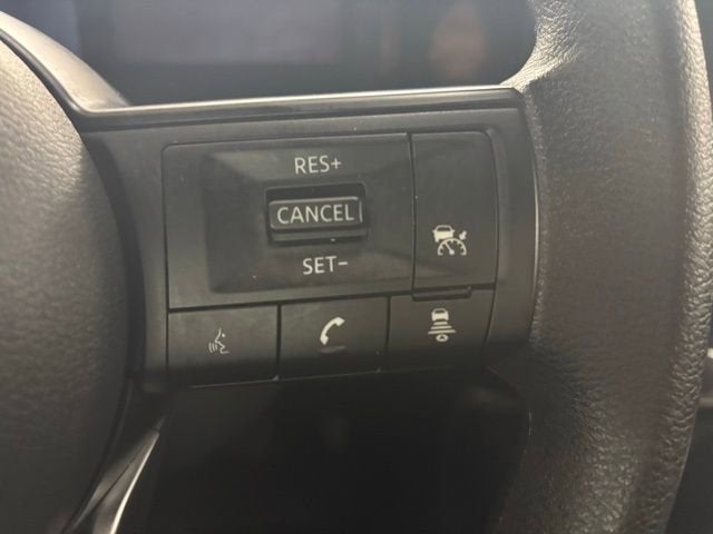 2025 Nissan Kicks SV FWD