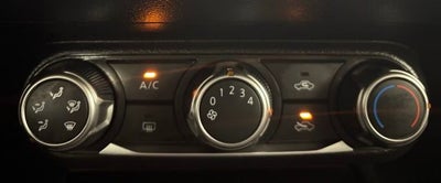 2025 Nissan Kicks SV FWD