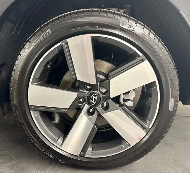 2025 Hyundai Santa Fe Hybrid Limited