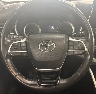 2023 Toyota Highlander XSE