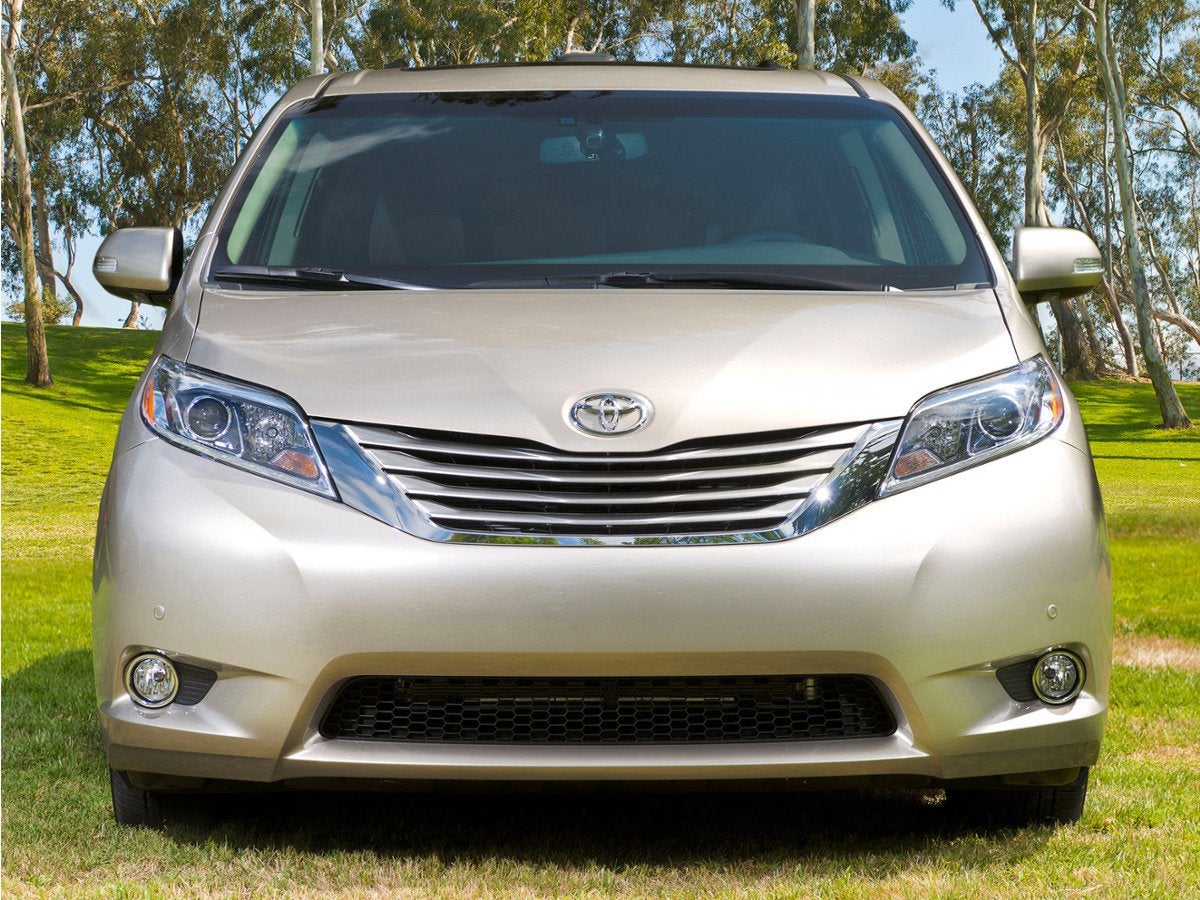2016 Toyota Sienna XLE 8 Passenger