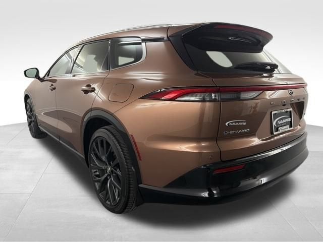 2025 Toyota Crown Signia Limited