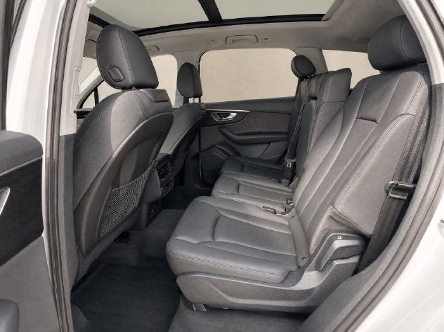 2022 Audi Q7 Premium 55 TFSI quattro Tiptronic