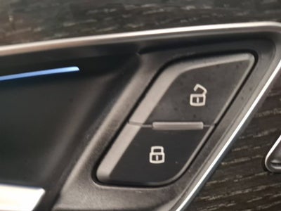 2022 Audi Q7 Premium 55 TFSI quattro Tiptronic