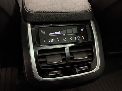 2019 Volvo XC90 T6 Momentum