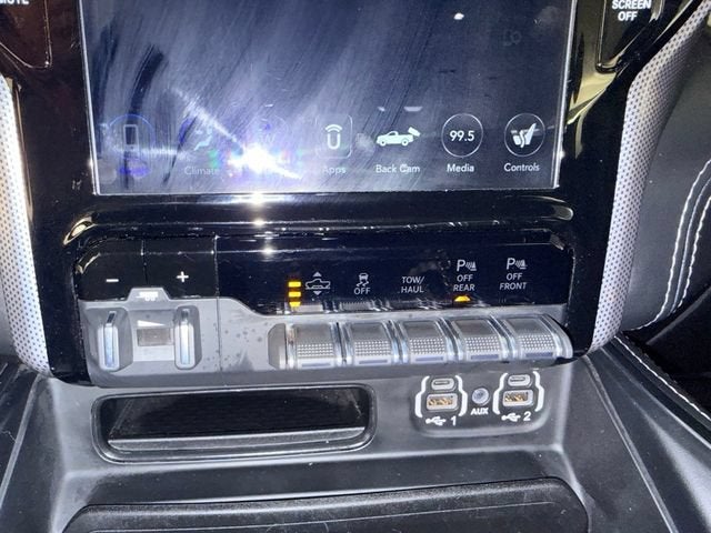 2021 RAM 1500 Base