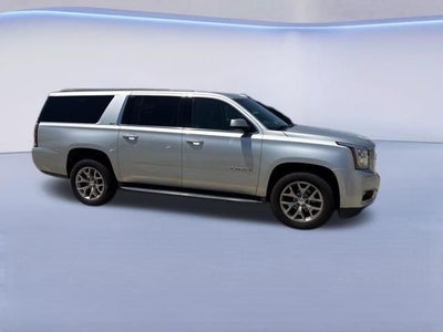 2017 GMC Yukon XL SLT