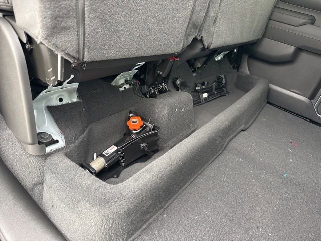 2026 GMC Sierra 3500 HD SLT DRW