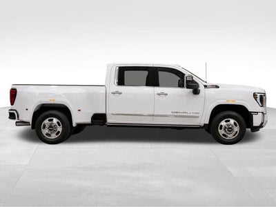2026 GMC Sierra 3500 HD Denali DRW
