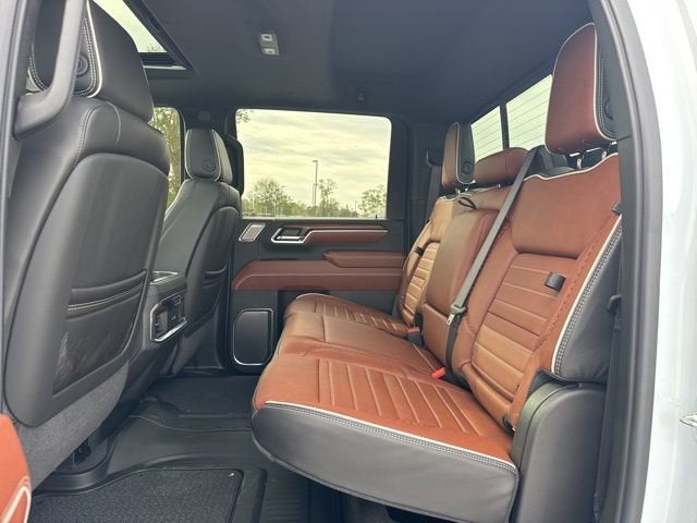 2026 GMC Sierra 3500 HD Denali Ultimate DRW