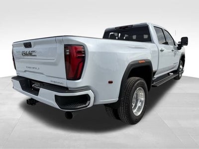 2026 GMC Sierra 3500 HD Denali Ultimate DRW