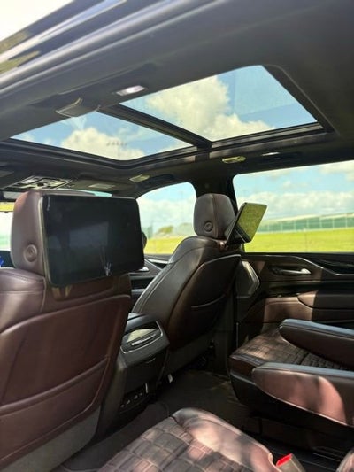 2023 Cadillac Escalade ESV Sport Platinum