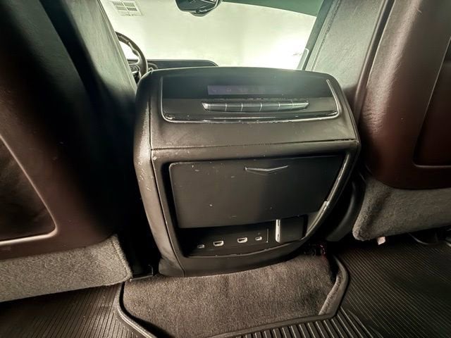 2023 Cadillac Escalade ESV Sport Platinum