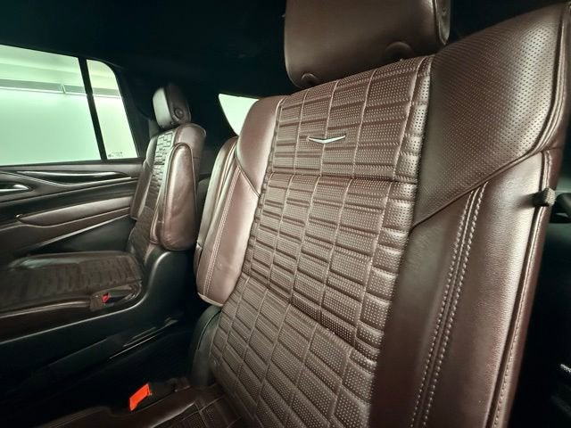 2023 Cadillac Escalade ESV Sport Platinum