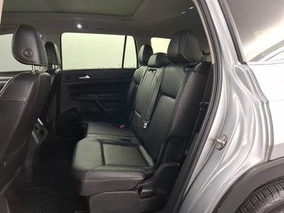 2021 Volkswagen Atlas 3.6L V6 SE w/Technology R-Line