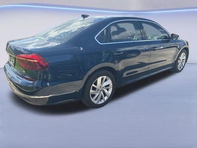 2018 Volkswagen Passat 2.0T SE