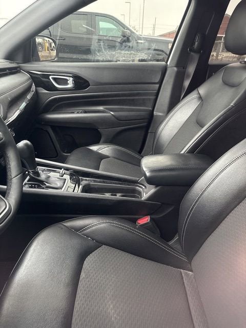 2023 Jeep Compass Altitude