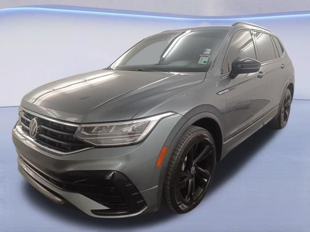 2023 Volkswagen Tiguan SE R-Line Black