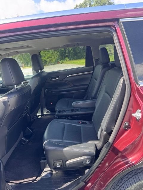 2016 Toyota Highlander Limited