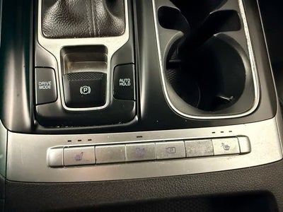 2023 Kia Carnival LX