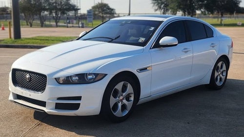 2017 Jaguar XE 25t