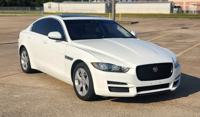 2017 Jaguar XE 25t