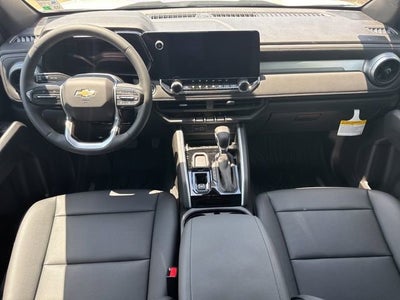 2025 Chevrolet Colorado WT/LT