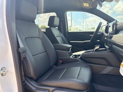 2025 Chevrolet Colorado WT/LT