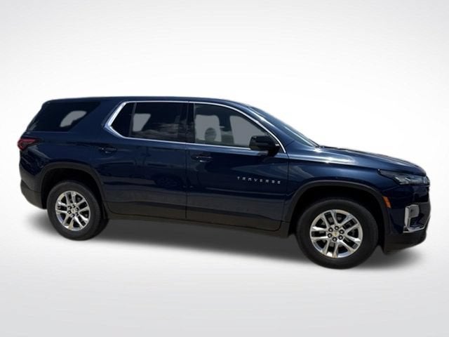 2022 Chevrolet Traverse LS