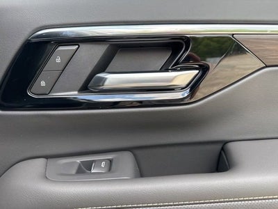 2025 Chevrolet Suburban Premier